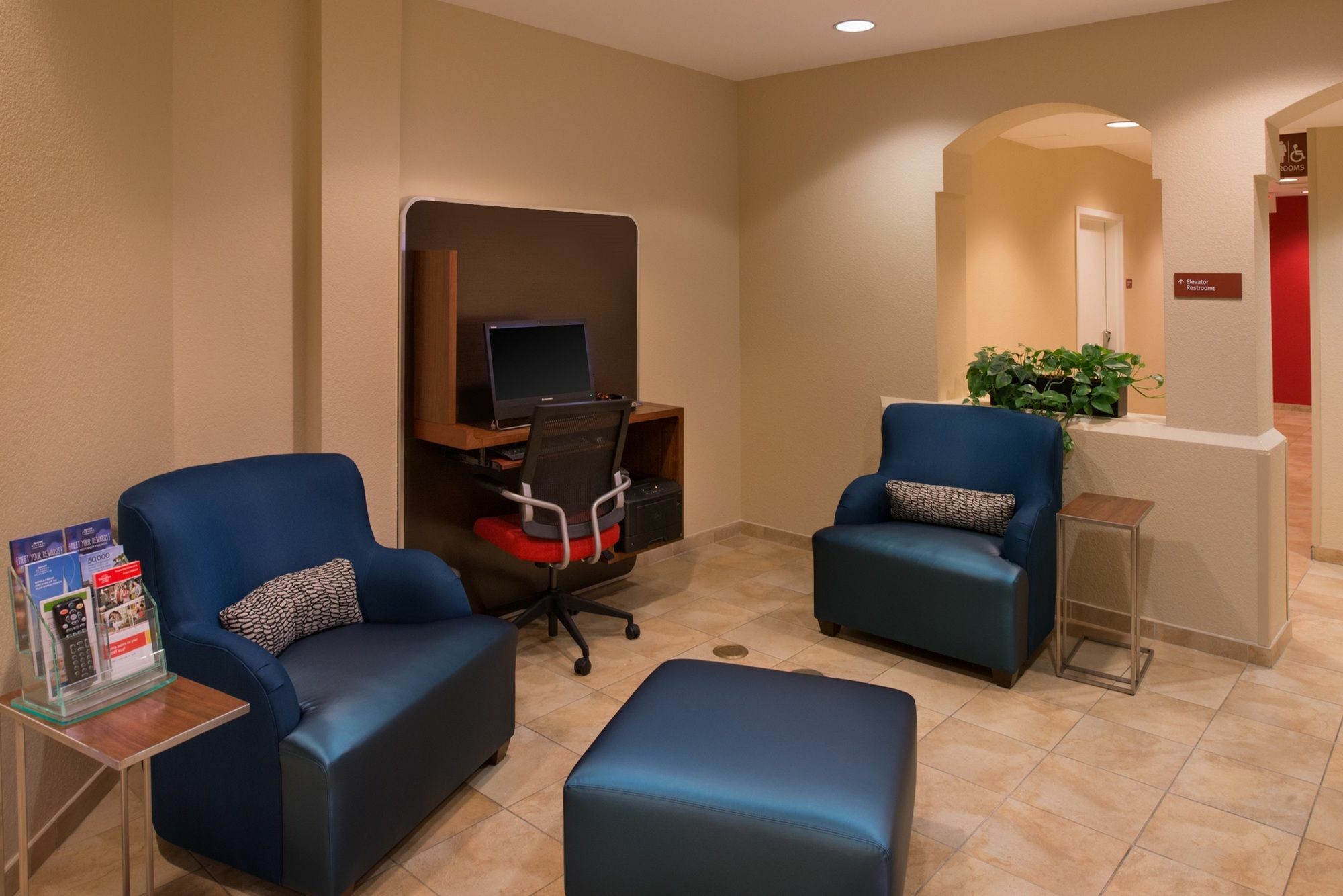 Towneplace Suites Thousand Oaks Ventura County Exterior foto